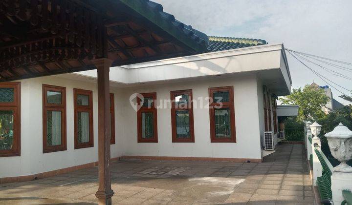 Rumah di Cempaka Putih 2 Lantai SHM Bagus 2