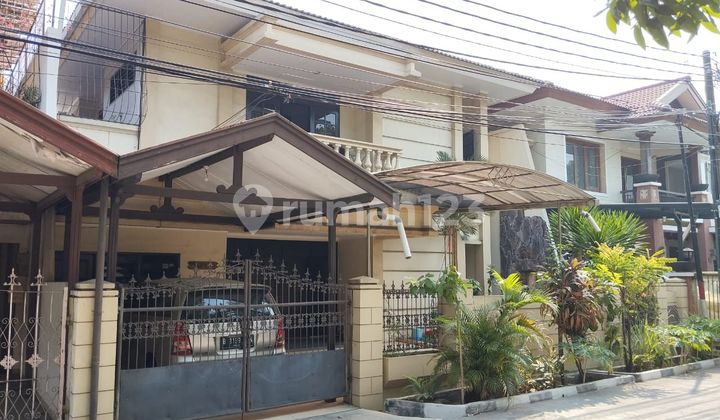 Dijual Rumah di Jl Raya Kelapa Lilin 2 Lantai SHM Tidak Banjir