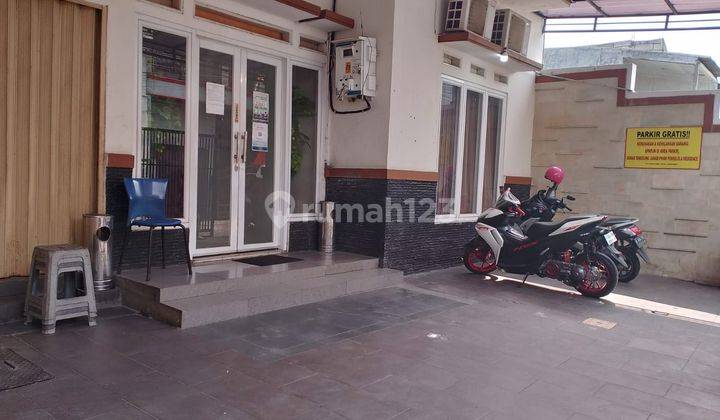 Rumah Kost Mewah di Matraman 3 Lantai SHM Bagus 1