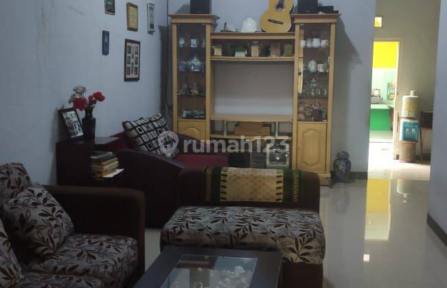 Rumah Cantik Siap Huni di Duta Bumi 2 Bekasi 2