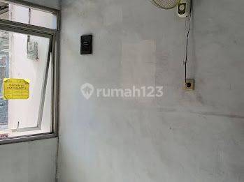 Rumah Minimalis Bagus Dan Terawat di Perumahan Bizhome Residence Cikupa 2