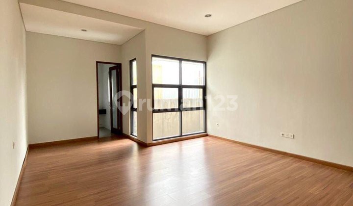 Dijual Cepat Rumah Mewah di Lengkong Pusat Kota Bandung 2