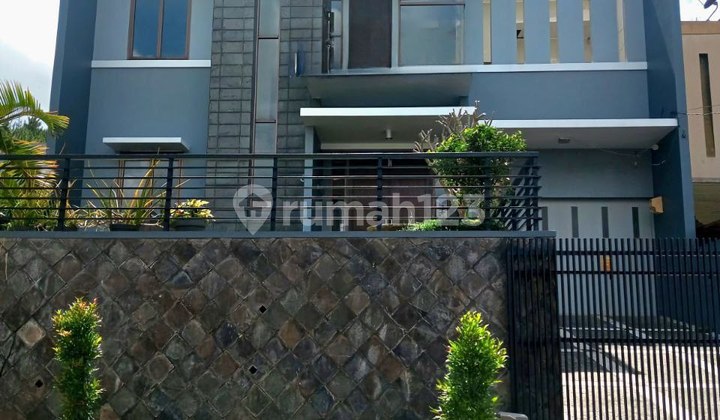 Rumah Bagus SHM di Pondok Hijau Gegerkalong Nyaman dan Asri