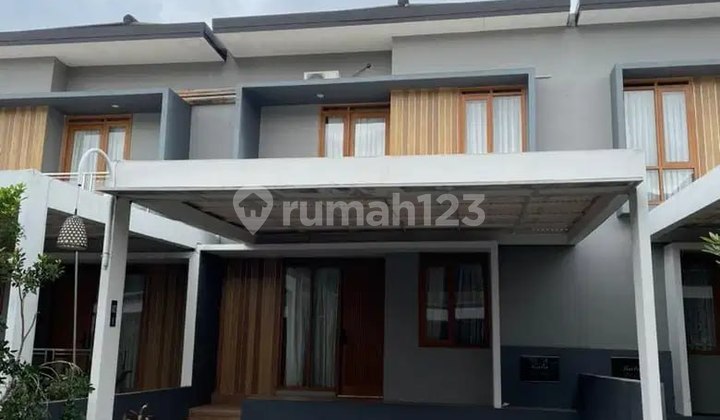 Rumah Modern Minimalis di Bali Garden Sayap Cigadung Dago Bandung