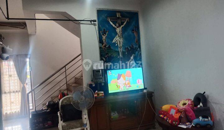 Rumah Bagus Modern Minimalis di Citra Raya, Antapani 2