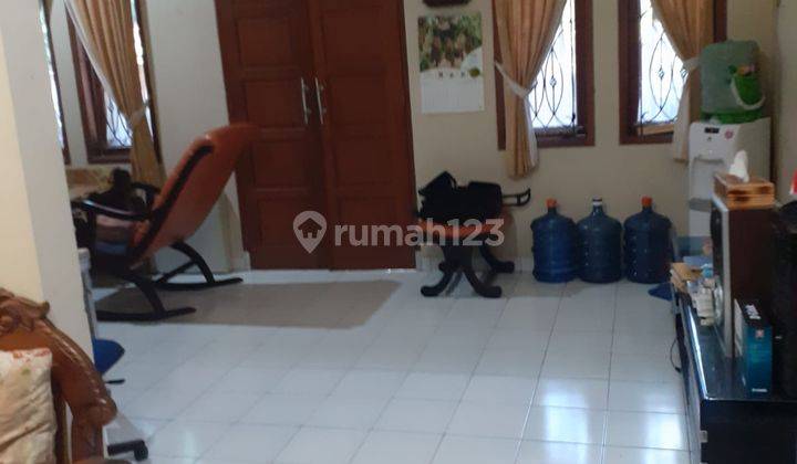 Rumah Bagus Bangunan Modern di Parakan Mas Indah, Antapani 2