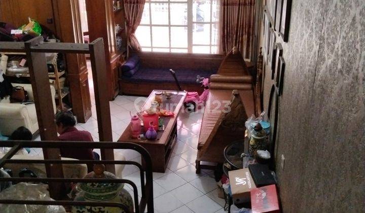 Rumah Nyaman Berada Dikawasan Asri di Antapani 2