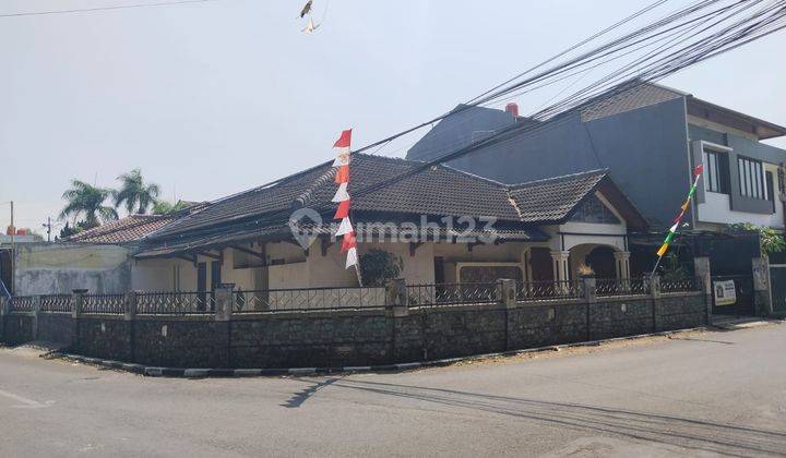 Rumah Bisa Untuk Tempat Tinggal Maupun Kantor Usaha di Turangga 1