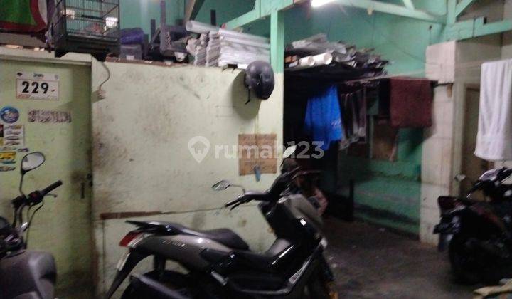 Rumah Untuk Kost Kondisi Bangunan Bagus di Cicadas 2