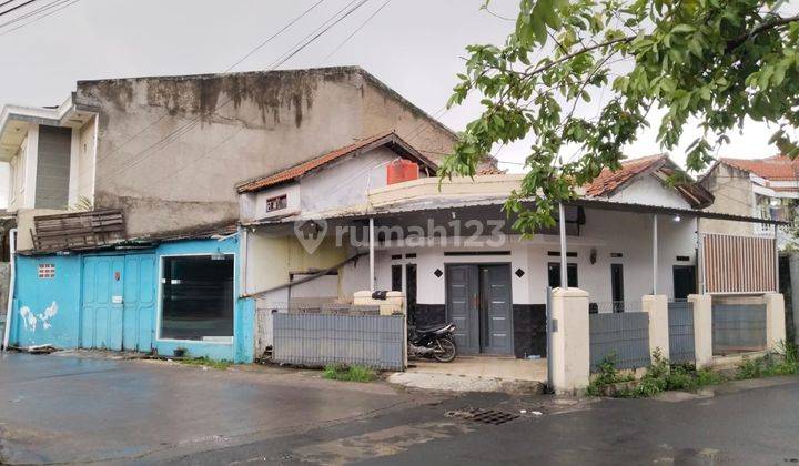 Rumah Siap Huni Lokasi Bebas Banjir di Kiaracondong 1