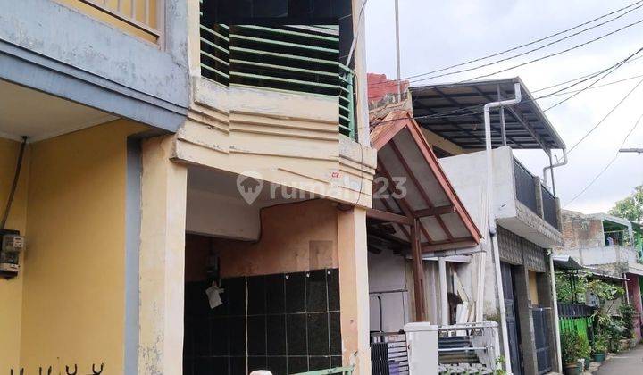 Rumah Aman Kawasan Keramaian Warga di Kiaracondong 1