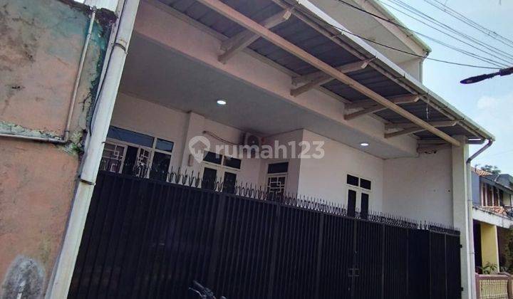 Rumah Bagus Ada Rooftop di Kawaluyaan, Soekarno Hatta 1