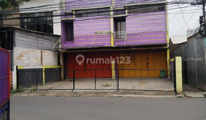 Ruko Siap Pakai, Parkiran Luas, Lokasi Mainroad di Antapani 1