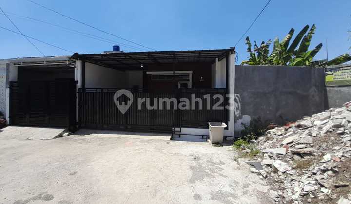 Rumah Siap Huni Dekat Stasiun Kereta Api Cepat di Ciwastra