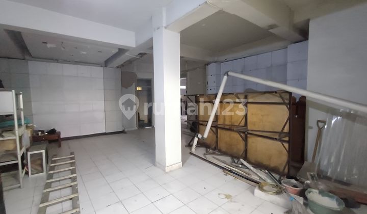 Ruko Kawasan Ramai Cocok Untuk Usaha di Bojongsoang Raya Ruko Kawasan Ramai Cocok Untuk Usaha di Bojongsoang Raya