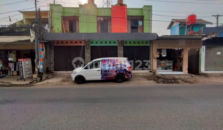 Ruko Lokasi Ramai Cocok Untuk Tempat Usaha di Nanjung Raya Ruko Lokasi Ramai Cocok Untuk Tempat Usaha di Nanjung Raya