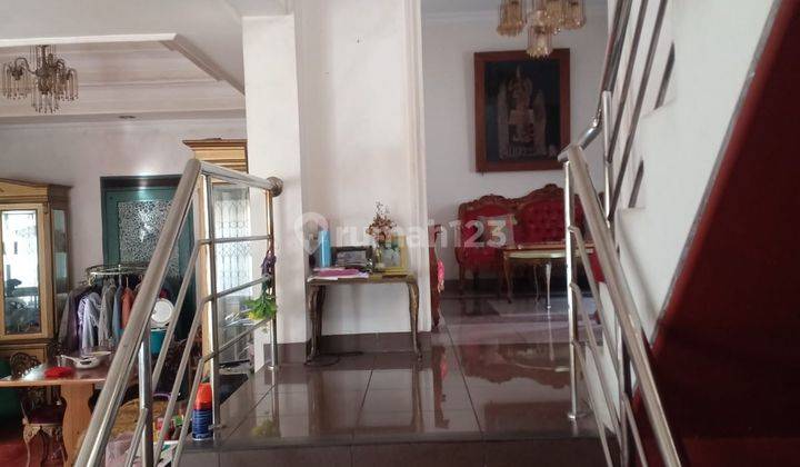 Rumah Lokasi Dekat Pemkot di Komplek Iptn, Cimahi 2