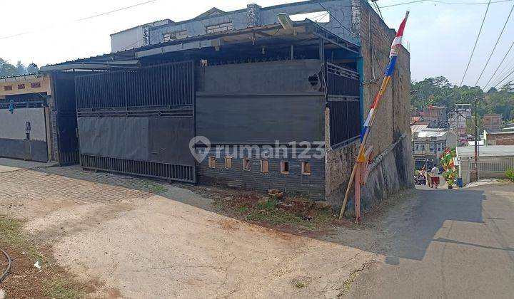 Rumah Minimalis Lingkungan Asri di Taman Firdaus, Cimahi 1