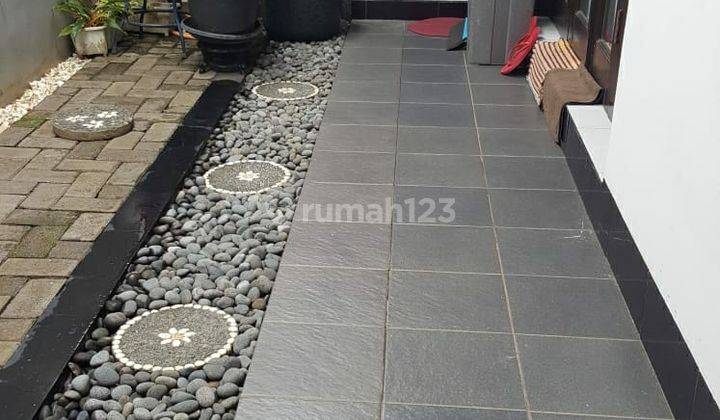 Rumah Minimalis Daerah Sejuk Nyaman Huni di Taman Cihanjuang 2