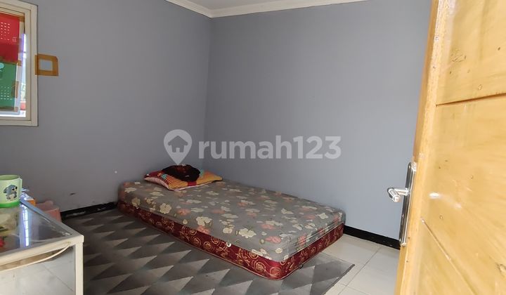 Comfortable Home with Minimal Renovation in Permana, Cimahi. 2