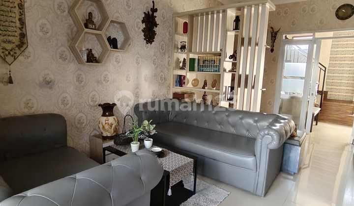 Rumah Nyaman Huni Bangunan Minim Renovasi di Permana, Cimahi