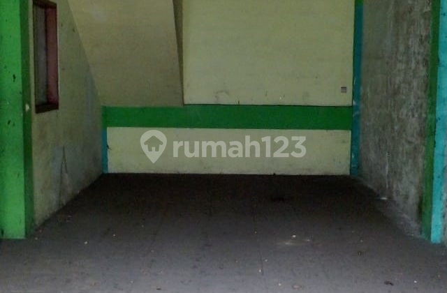 Strategic Shop House Suitable For Business in Citeureup, Cimahi 2