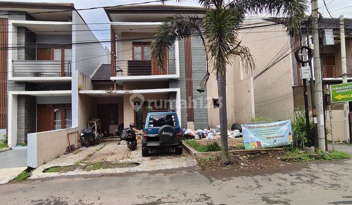 Rumah Strategis di Pesona Pasteur Residence, Gunung Batu 1