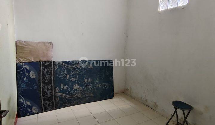 Kost Murah Area Ramai, Akses Jalan 2 Mobil di Cijerah 2