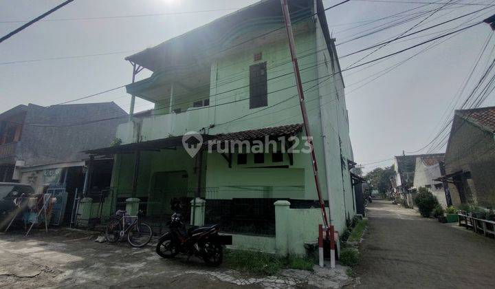 Rumah Posisi Hook, Dekat Tempat Ibadah di Margaasih Permai 1