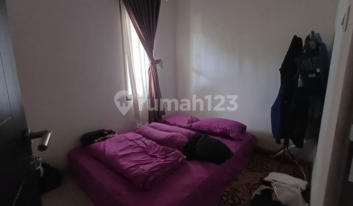 Minimalist House with One Gate System in the Secure Complex of Grand Sharon Residence 2