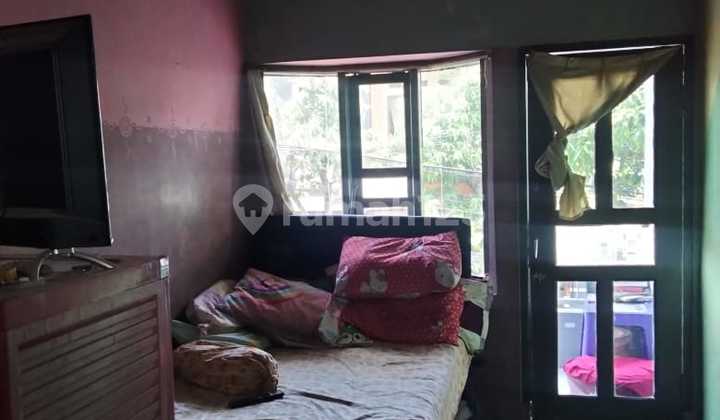 Well-Maintained House Guaranteed Comfort in Margahayu Raya 2