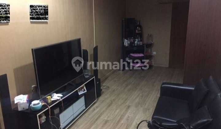 Rumah Super Cozy One Gate System di Taman Sakura 2