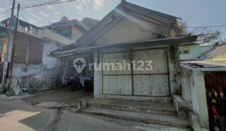 Rumah Lebar Jalan 2 Mobil di Padakasih Cimahi Rumah Lebar Jalan 2 Mobil di Padakasih Cimahi