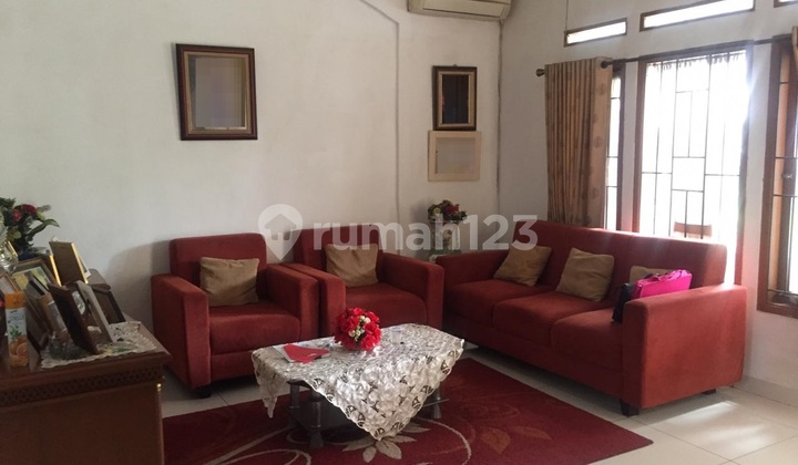 Strategic House Near Children's Playground in Margahayu Raya