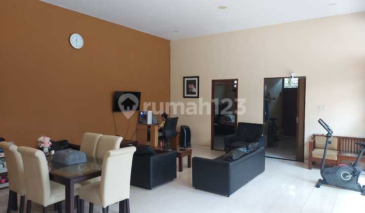 Well-Maintained House Building Bonus 2 Units of AC in Kopo