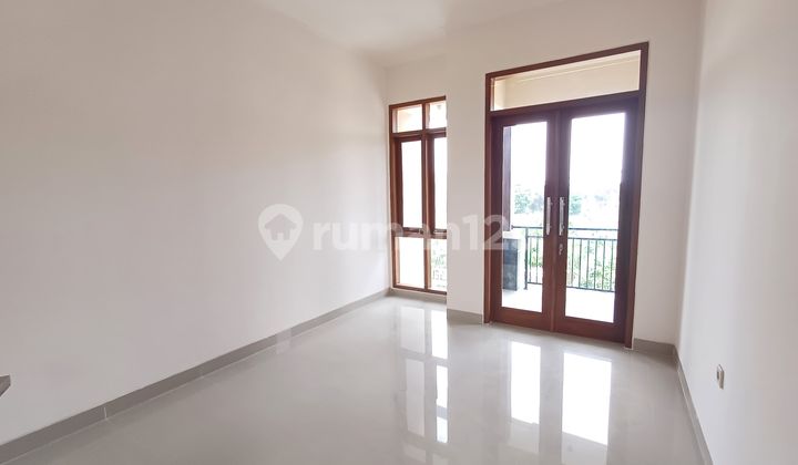 Modern New House Ready to Occupy in Ciwastra (4 Units Available) 2