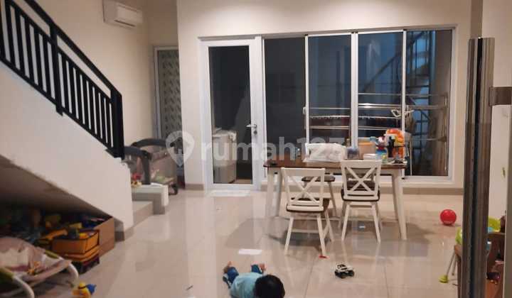 Harga Terbaik! Rumah Cantik di Lokasi Premium di Summarecon, Gedebage 2