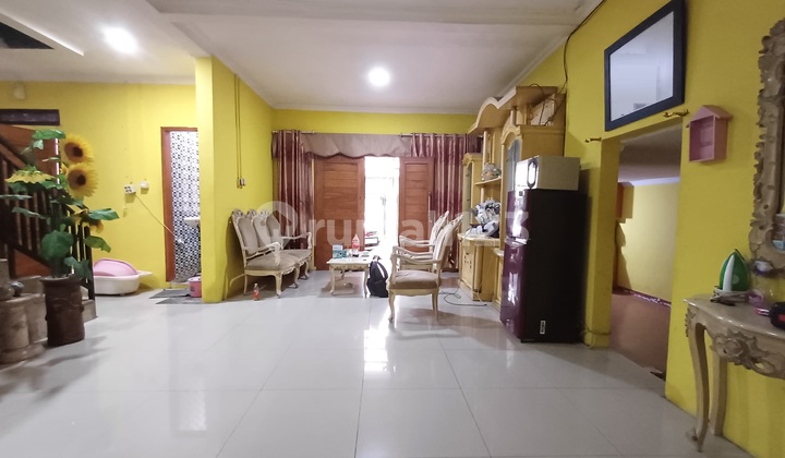 Don't Miss Out! Strategic Home for a Happy Family in Pasir Pogor, Ciwastra