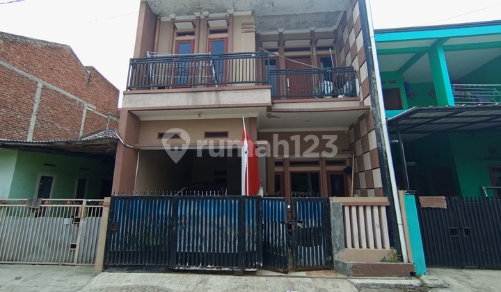 Rumah 2 Lantai Dekat Pasar Tradisional di SBTN Regency, Margaasih