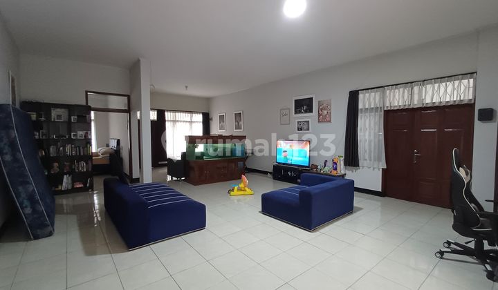 Well-Maintained and Flood-Free House in Logam