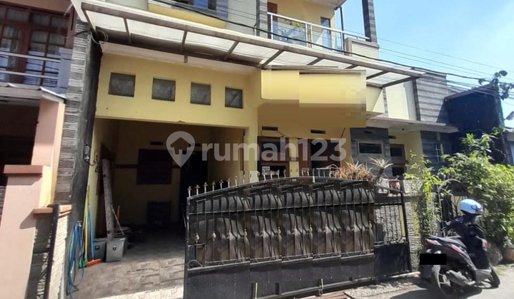 Rumah Sangat Strategis Dekat ke Berbagai Fasilitas di Margacinta