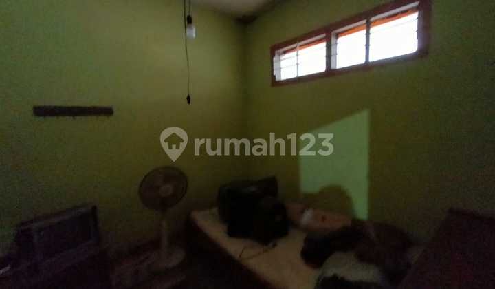 Rumah Kawasan Ramai Cocok Untuk Tempat Usaha di Nanjung Raya 2