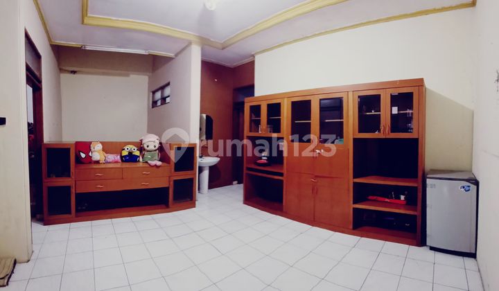 House with Access for 2 Cars in a Strategic Location at Margacinta 2