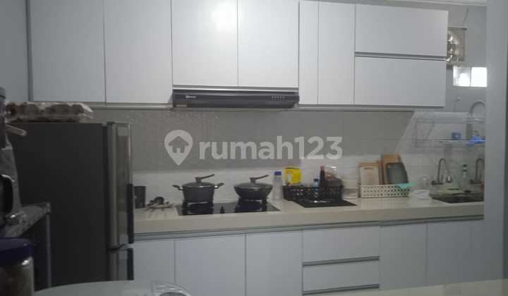 House Near Mall Suitable for Large Family in Margahayu Raya 2