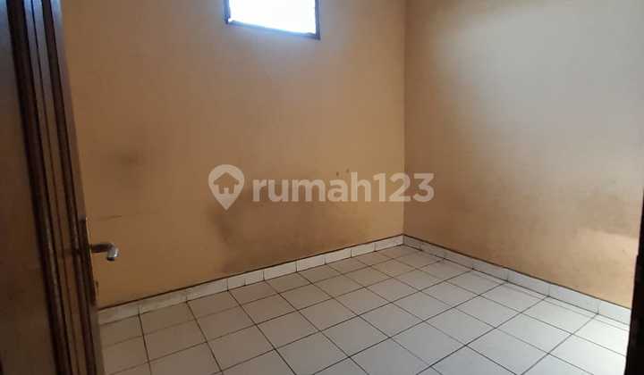 Rumah Dekat Gerbang Tol Buah Batu di Margacinta 2