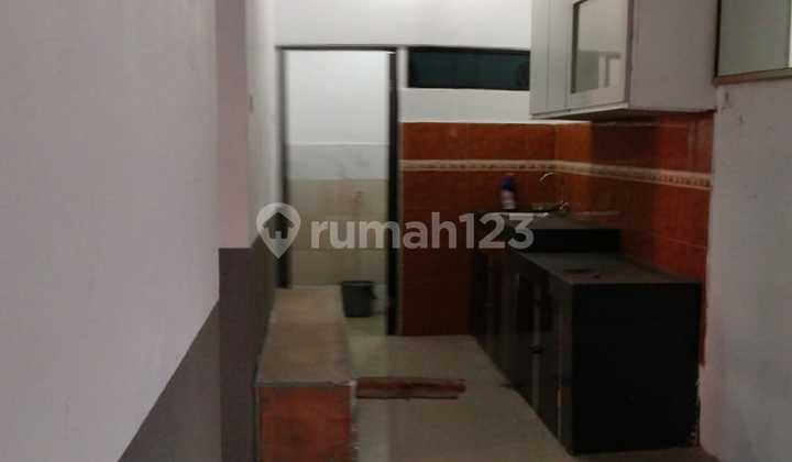 Strategic Location House Near School and Mayapada Hospital in Buah Batu 2