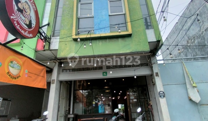 Ruko 3 Lantai Cocok Untuk Cafe di Gempol Sari