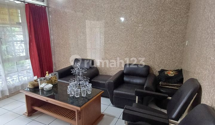 Neat and Well-Maintained House, Price Still Negotiable in Margahayu Raya