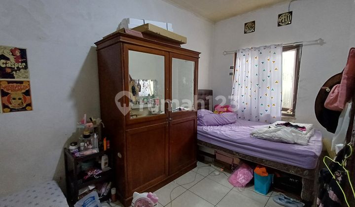 House with 2-Car Road Access in Margahayu Raya 2