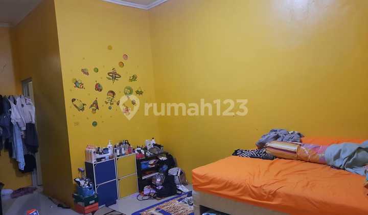 Rumah One Gate System Nyaman Dihuni di Ciwastra 2